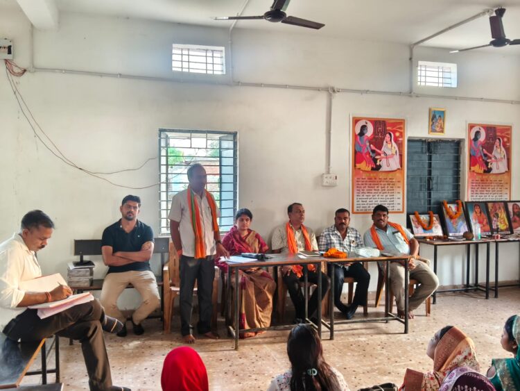 बूथ स्तर पर पार्टी की नीतियों को घर घर पहुंचाना हमारा दायित्व :- सुनील ठाकुर
