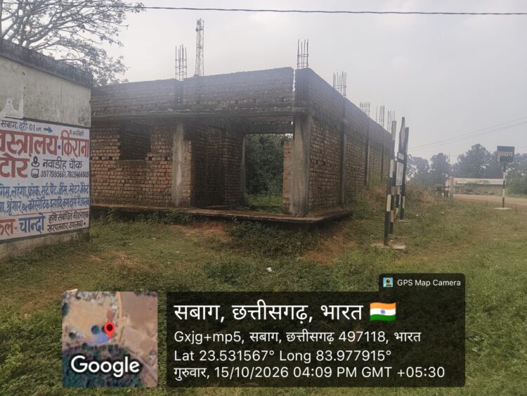 वर्षों से अधूरा पड़ा पीडीएस गोदाम, मनरेगा योजना के क्रियान्वयन पर उठे सवाल, वर्ष 2017-18 में स्वीकृत हुआ था निर्माण कार्य, आज तक पूरा नहीं हो सका भवन, ग्रामीणों ने जिला प्रशासन से की जांच और दोषियों पर कार्रवाई की मांग