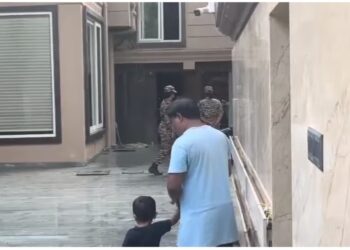 छत्तीसगढ़ में ED और EOW-ACB की बड़ी कार्रवाई, रायपुर से बिलासपुर तक कई कारोबारियों के ठिकानों पर छापेमारी, कोल लेवी, शराब, CGMSC और रेत घोटाले से जुड़े मामलों में जांच तेज