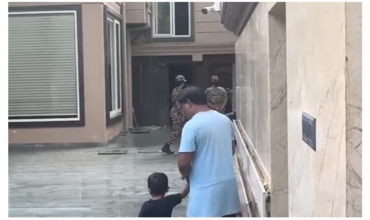 छत्तीसगढ़ में ED और EOW-ACB की बड़ी कार्रवाई, रायपुर से बिलासपुर तक कई कारोबारियों के ठिकानों पर छापेमारी, कोल लेवी, शराब, CGMSC और रेत घोटाले से जुड़े मामलों में जांच तेज